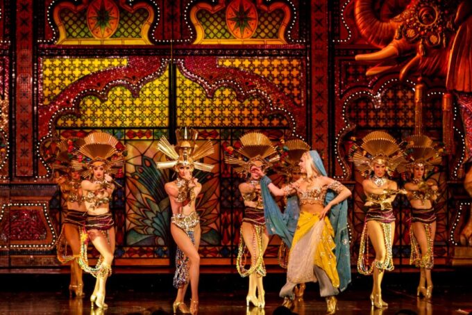 Paris: Dinner Show at the Moulin Rouge - Location and Transportation