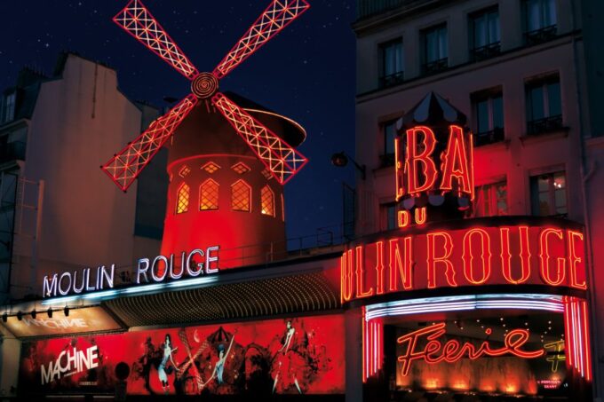 Paris: Dinner Show at the Moulin Rouge - Additional Practical Information