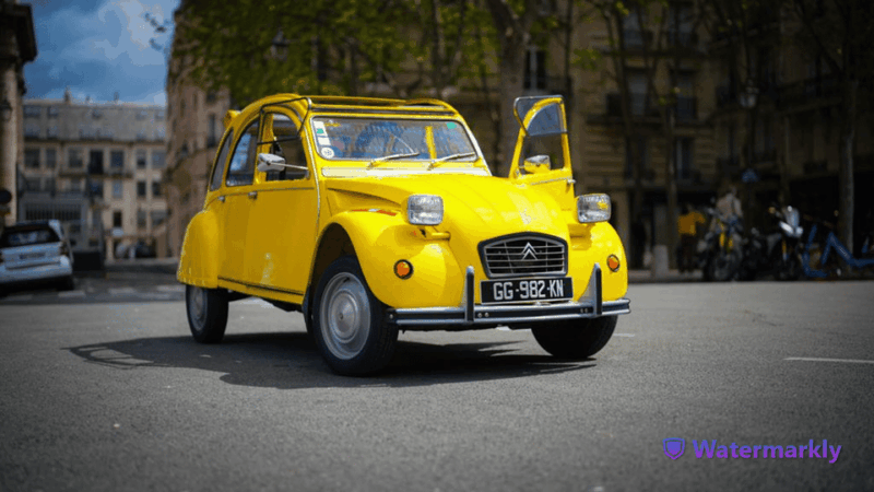 Paris: Discover Paris 2CV - Key Points