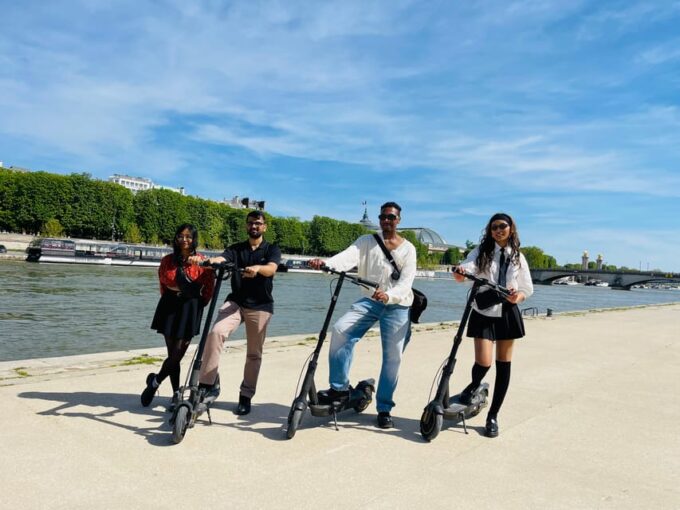 Paris E-scooter Tour - Memorable Experience