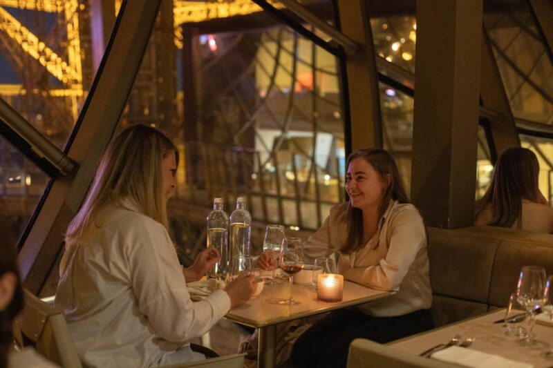 Paris: Early Dinner at Madame Brasserie in the Eiffel Tower - Accessibility and Group Size