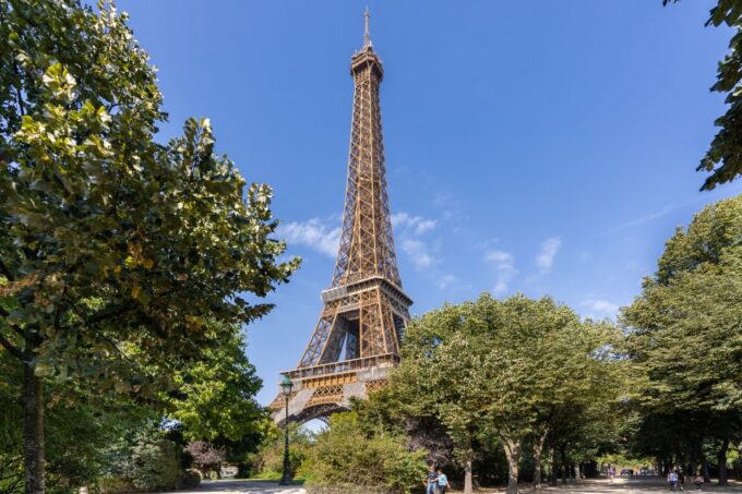 Paris: Eiffel Tower 2nd Floor or Summit Access - Tips for an Unforgettable Experience