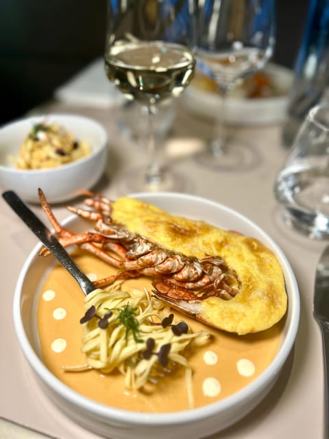 Paris: Eiffel Tower Dining, Gustave Menu at Madame Brasserie - Highlights and Activities