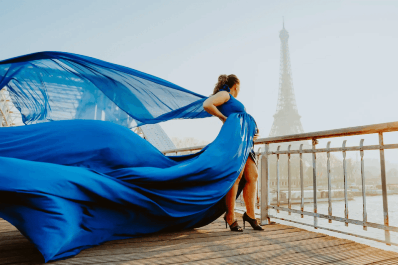 Paris: Eiffel Tower Glamor Photoshoot With Dress Options - Photoshoot Details and Inclusions