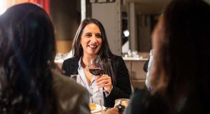 Paris: Eiffel Tower, Madame Brasserie, Dinner at 6:30 PM - Reserving Your Experience