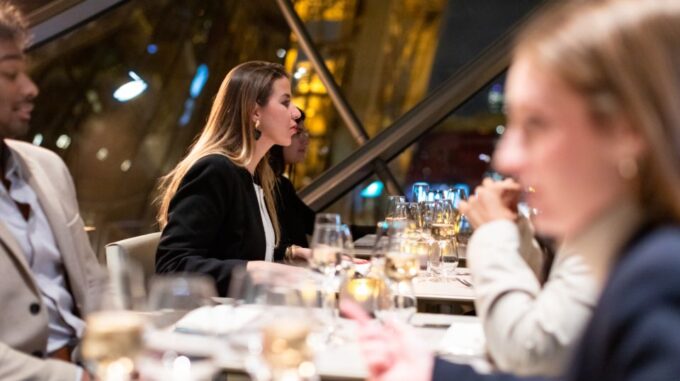 Paris: Eiffel Tower, Madame Brasserie, Refined Dinner - Frequently Asked Questions