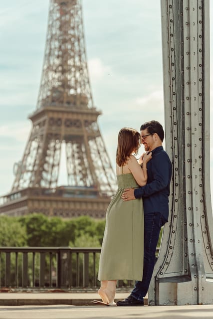 Paris: Eiffel Tower Street Photoshoot - Additional Information