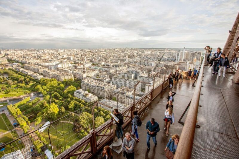 Paris: Eiffel Tower Summit or Second Floor Access - Meeting Point and Location