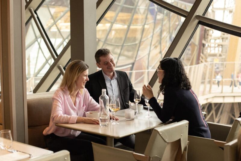 Paris: Eiffel Towers Madame Brasserie and 3-Course Lunch - Three-Course Culinary Experience