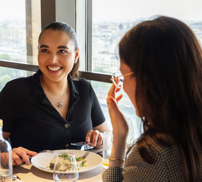 Paris: Eiffel Towers Madame Brasserie and 3-Course Lunch - Stunning Views of Paris Landmarks