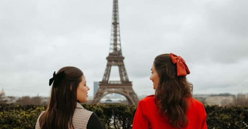 Paris: “Emily in Paris” Photoshoot Tour - Photography Experience