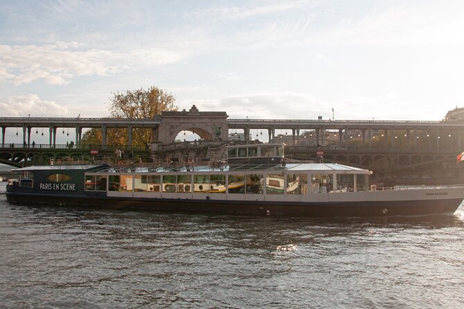 Paris En Scene 3 Course Seine River Dinner Cruise - Traveler Ratings and Insights