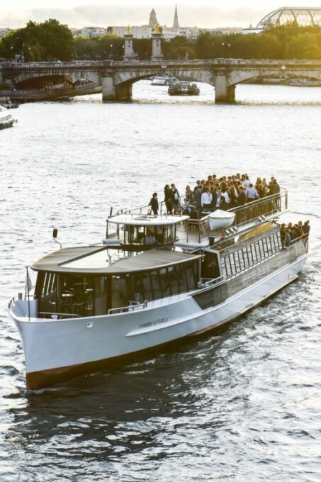 Paris: Evening River Cruise With Music - Optional Additions