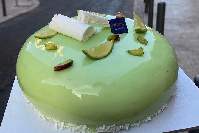 Paris Exclusive Best Bakeries and Pastries Food Tour Small Group - Meeting and End Points