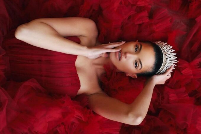 Paris : Exclusive Photoshoot With Princess Dress Included - Cancellation Policy