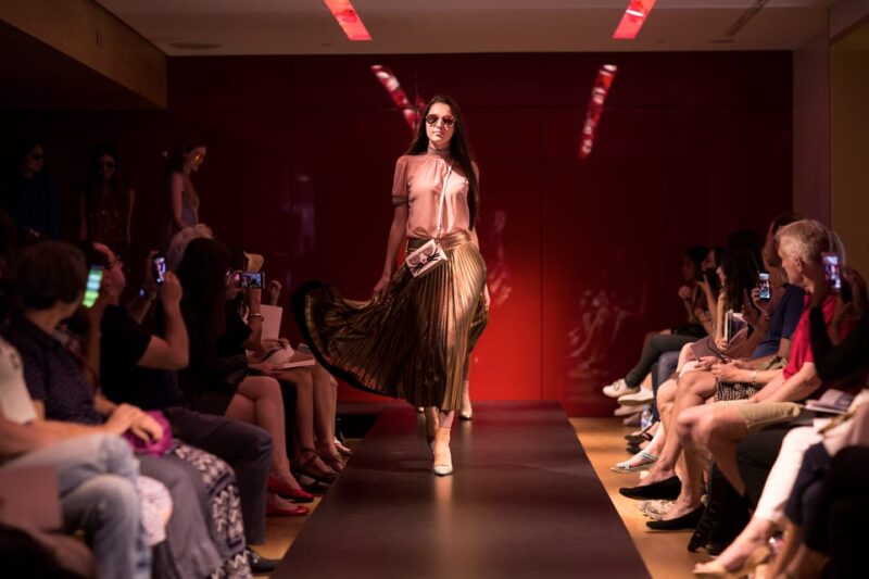 Paris: Fashion Show at Galeries Lafayette Haussmann - Scheduling and Timing