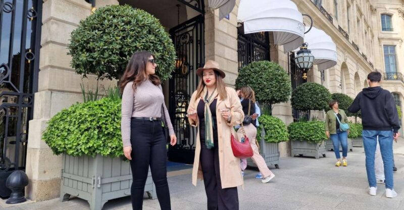 Paris: Fashion Tour Chanel, Sex and the City, Emily in Paris - Iconic Fashion Locations