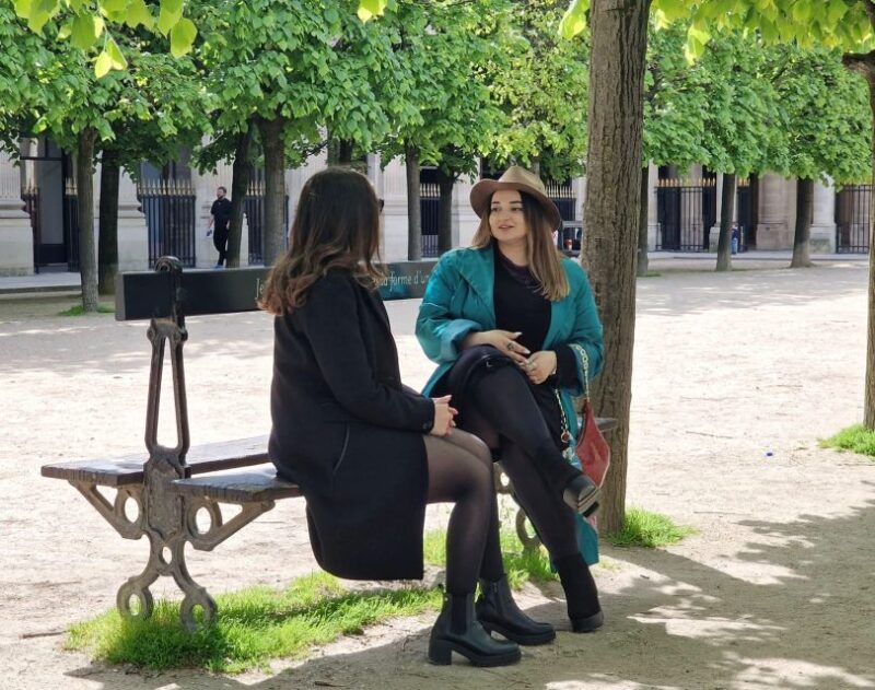 Paris: Fashion Tour Chanel, Sex and the City, Emily in Paris - Parisian Cafè Experience