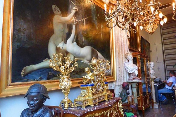 Paris Flea Market Small-Group Guided Tour With Chats and Antiques Dealers - Engaging With Market Traders