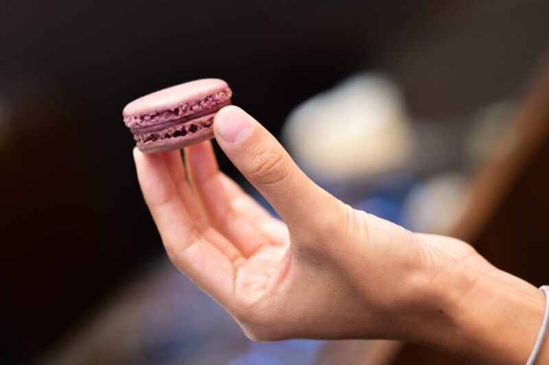 Paris: Food and Wine Tasting Walking Tour in Le Marais - Tour Highlights and Itinerary