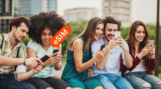 Paris: France Esim Roaming Data Plan for Travelers - Reliable and Fast Data Experience