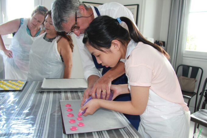 Paris: French Macarons Baking Class With a Parisian Chef - Important Considerations and Booking Information