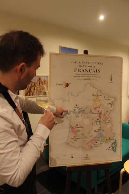 Paris: French Wine and Cheese Guided Tasting - Meeting Location and Availability