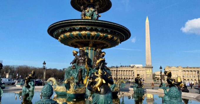 Paris Full Day 7 Iconic Sights City Tour Minivan 2-7 People - Frequently Asked Questions