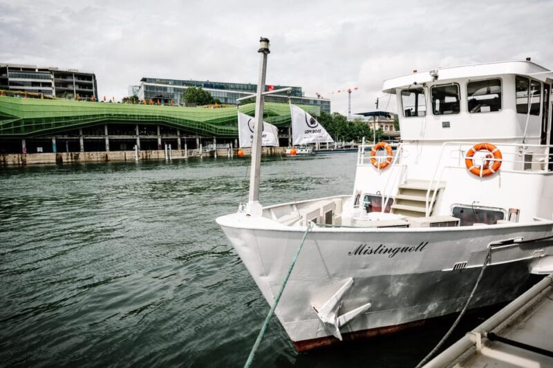 Paris: Gourmet 3-Course Dinner Cruise With French Wine - Key Points