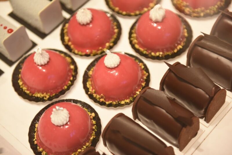 Paris Gourmet: Food Tour in South Montmartre - Recommended Attire and Preparation