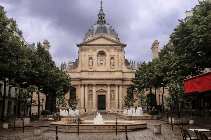 Paris: Guided Tour of the Latin Quarter - Exploring the Latin Quarter