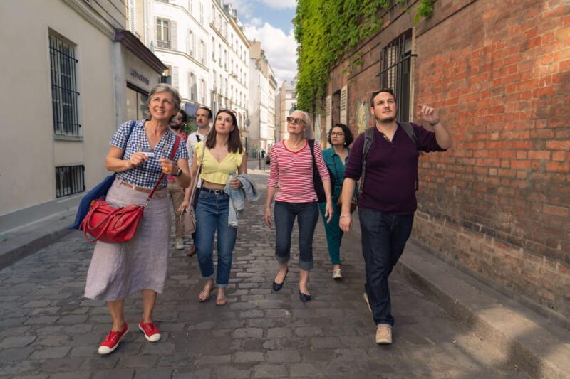 Paris: Guided Walking Tour of Montmartre - Discovering Hidden Gems