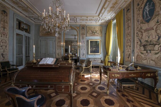 Paris: Hôtel De La Marine Entry Ticket - Booking Process