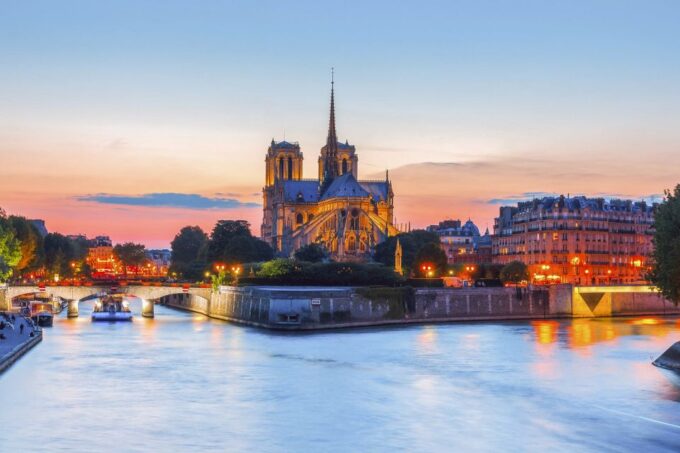 Paris: Illuminations River Cruise With Audio Commentary - Save Up to 11