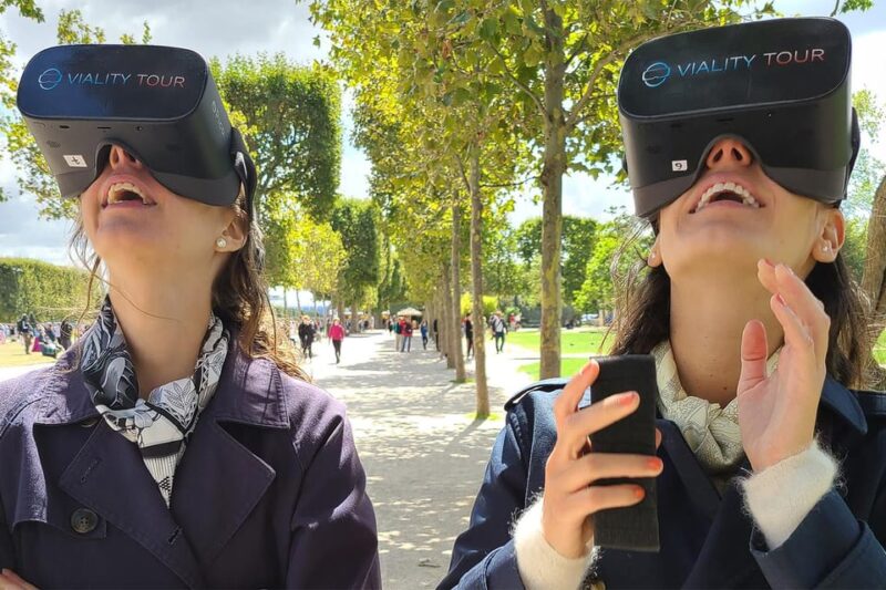 Paris : Immersive Eiffel Tower Tour With Virtual Reality - Tour Highlights