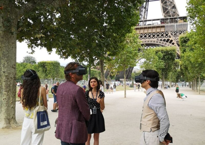Paris : Immersive Eiffel Tower Tour With Virtual Reality - Virtual Reality Experience
