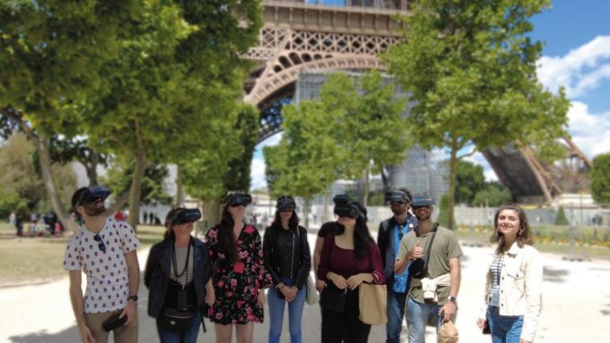 Paris : Immersive Eiffel Tower Tour With Virtual Reality - Meeting Point and Directions
