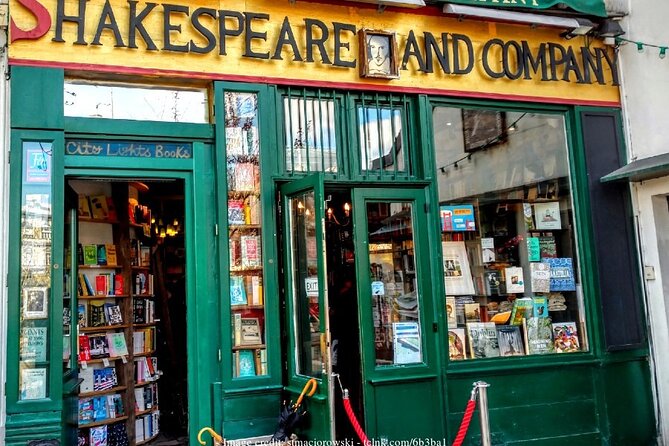 Paris Je Taime: Private Half-Day Highlights Walking Tour - Meeting and End Points