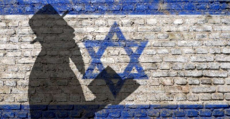 Paris: Jewish Quarter & Museum of the Art and History Tour - Private Group Experience