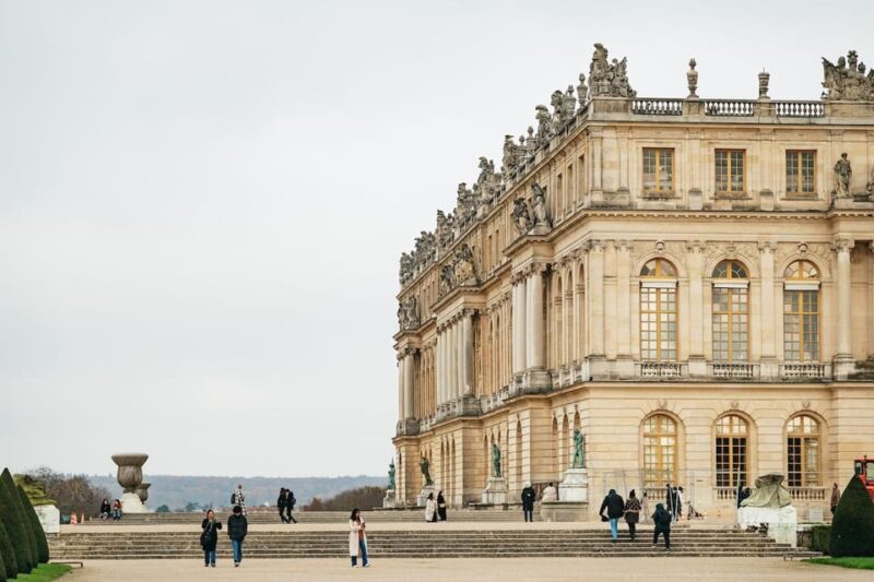 Paris: Kings Louis XV and XVI Private Apartments VIP Tour - Exclusive Access to the Kings Private Apartments