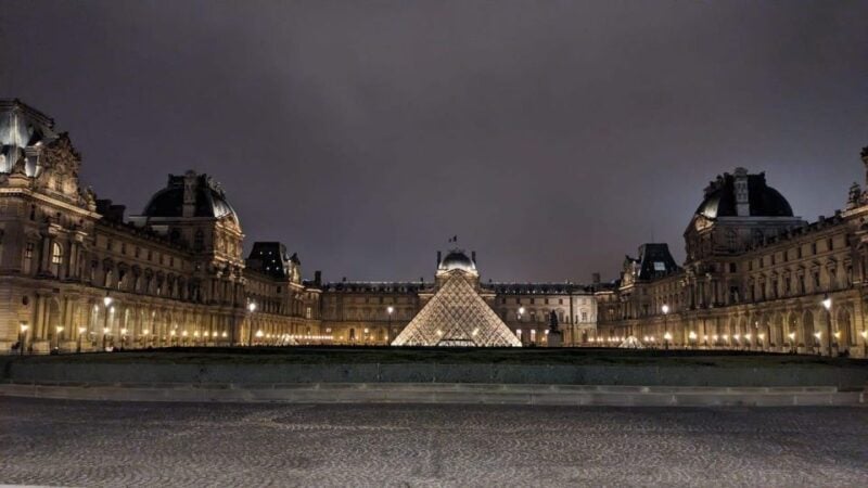 Paris : Late Night Louvre Tiny Group Tour - Frequently Asked Questions