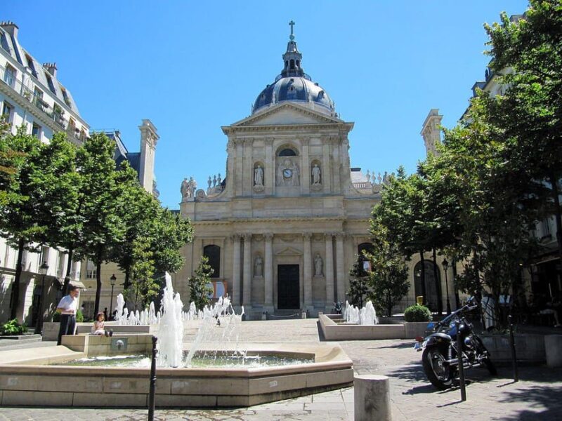 Paris: Latin Quarter Audio Tour on Your Phone (EN,FR) - Downloading the Audio Tour