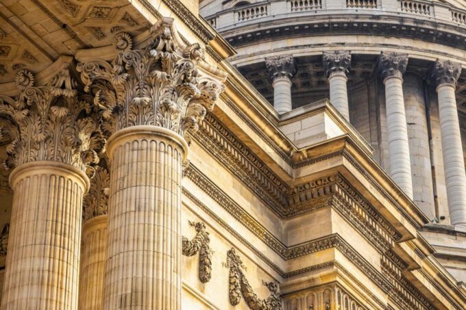 Paris, Latin Quarter Walking Tour With Audio Guide - Explore the Roman Arenas
