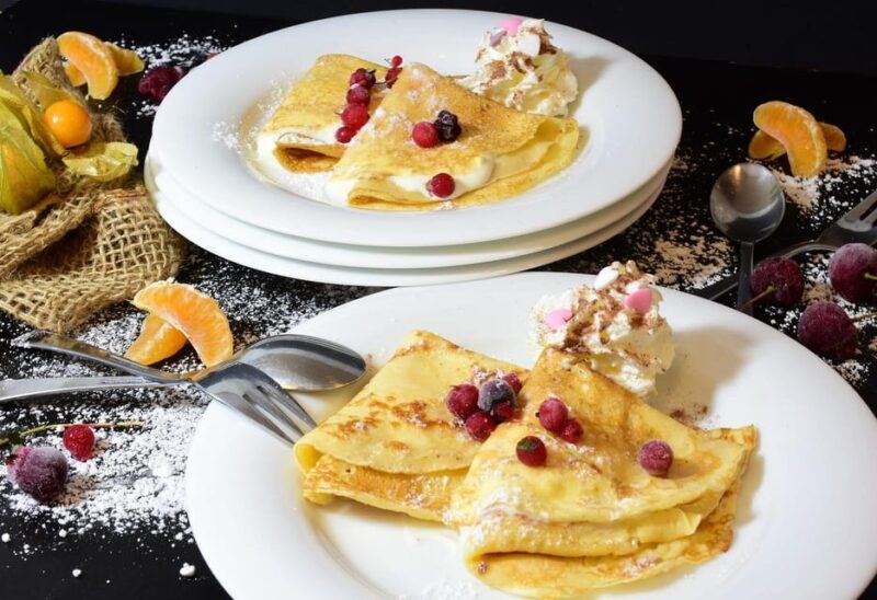 Paris Le Marais: Traditional Food Tour With Full Meal - Key Points