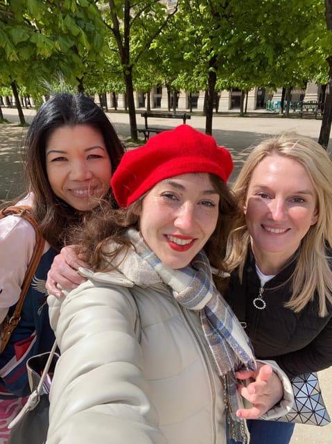 Paris Like Emily: A Tour of Iconic Filming Locations - Key Points