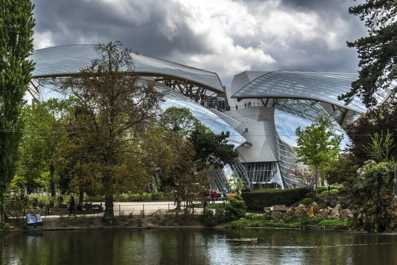 Paris: Louis Vuitton Foundation VIP Experience With Entry - Itinerary and Highlights