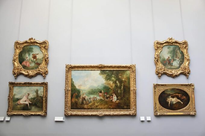 Paris: Louvre Guided Tour With Skip-The-Line Entry Tickets - Frequently Asked Questions
