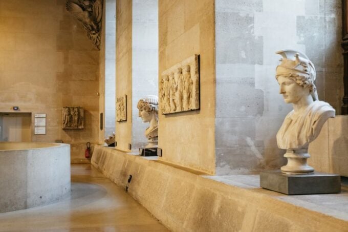 Paris: Louvre Museum Entry Ticket and Seine River Cruise - Accessibility and Accommodations