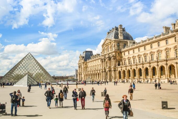 Paris: Louvre Museum Entry Ticket With Guided Tour - Preparing for Your Visit