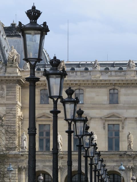 Paris: Louvre Museum Guided Visit - Tour Highlights